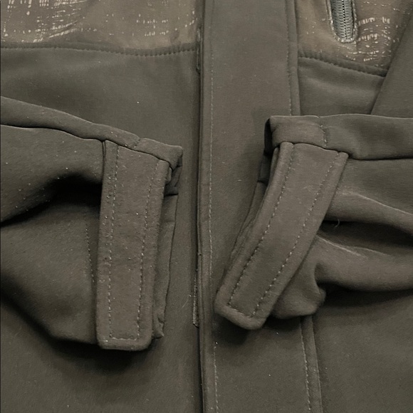 Weatherproof Black Performance Jacket - Picture 2 of 7